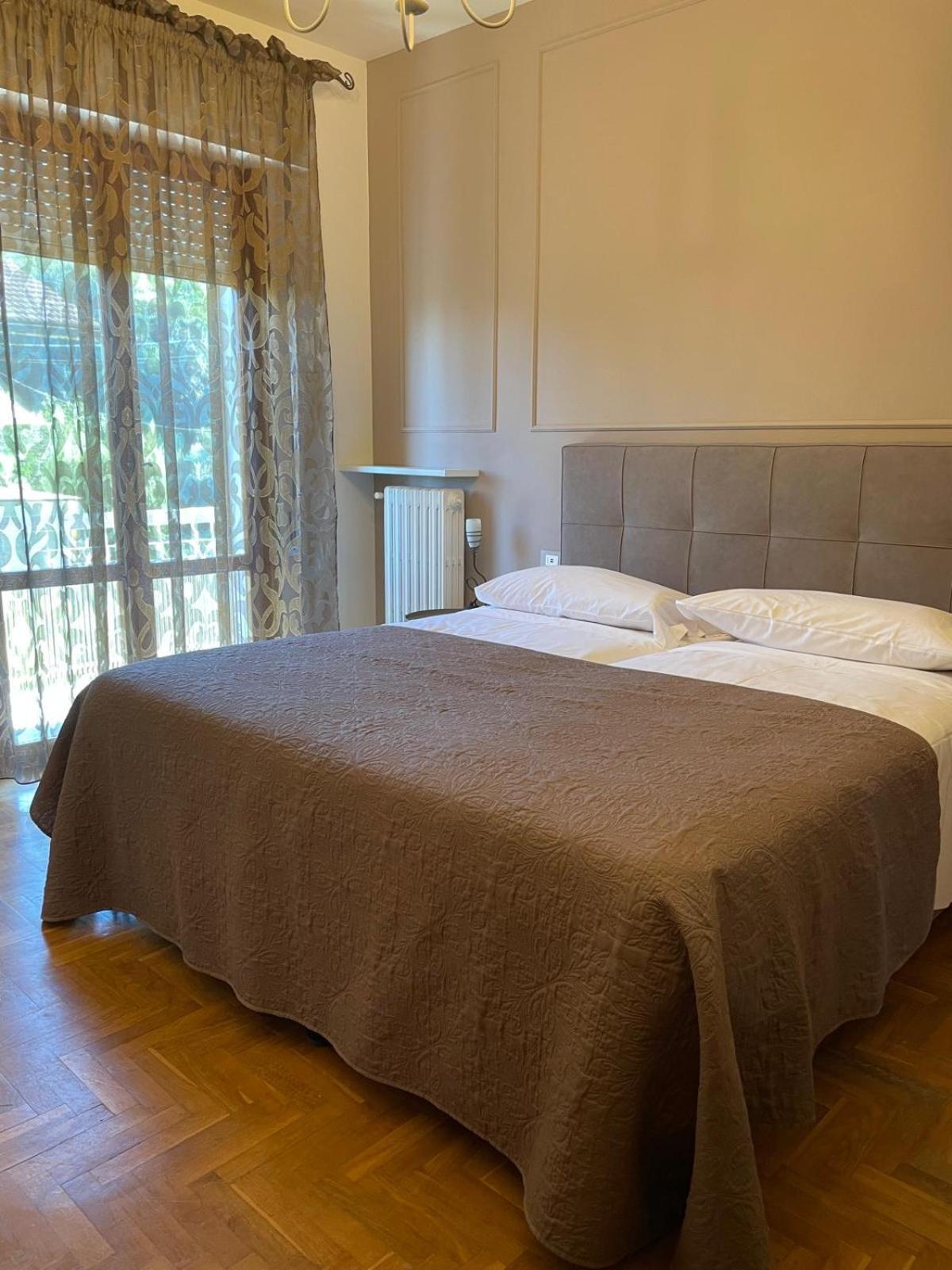 Residenza Sandrini Gambassi Terme Buitenkant foto