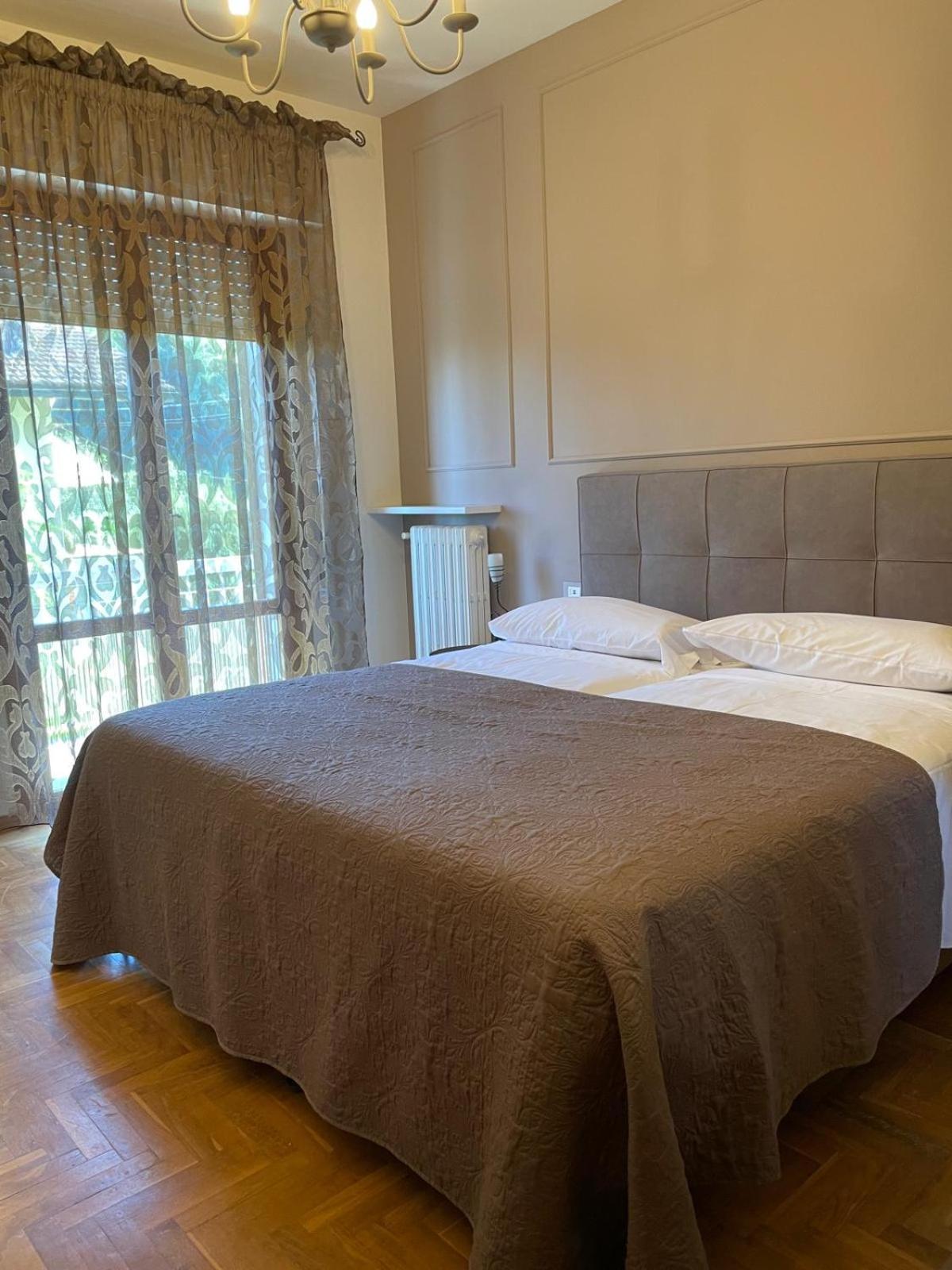 Residenza Sandrini Gambassi Terme Buitenkant foto